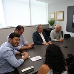 Prefeito de Vila Velha é o novo presidente estadual do PSDB. Sigla estava no palanque de Ricardo Ferraço e agora é plataforma para lançar político canela verde ao Palácio Anchieta