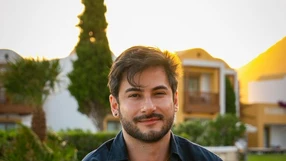 Conheça a história de Mayron Rosa, o capixaba, natural de Linhares, no Norte do Estado, que se reinventou no país europeu