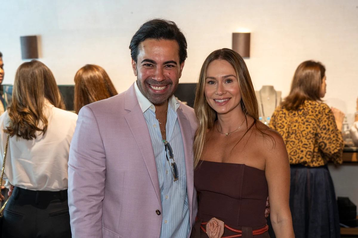 Kaiky Plaster e Juliana López