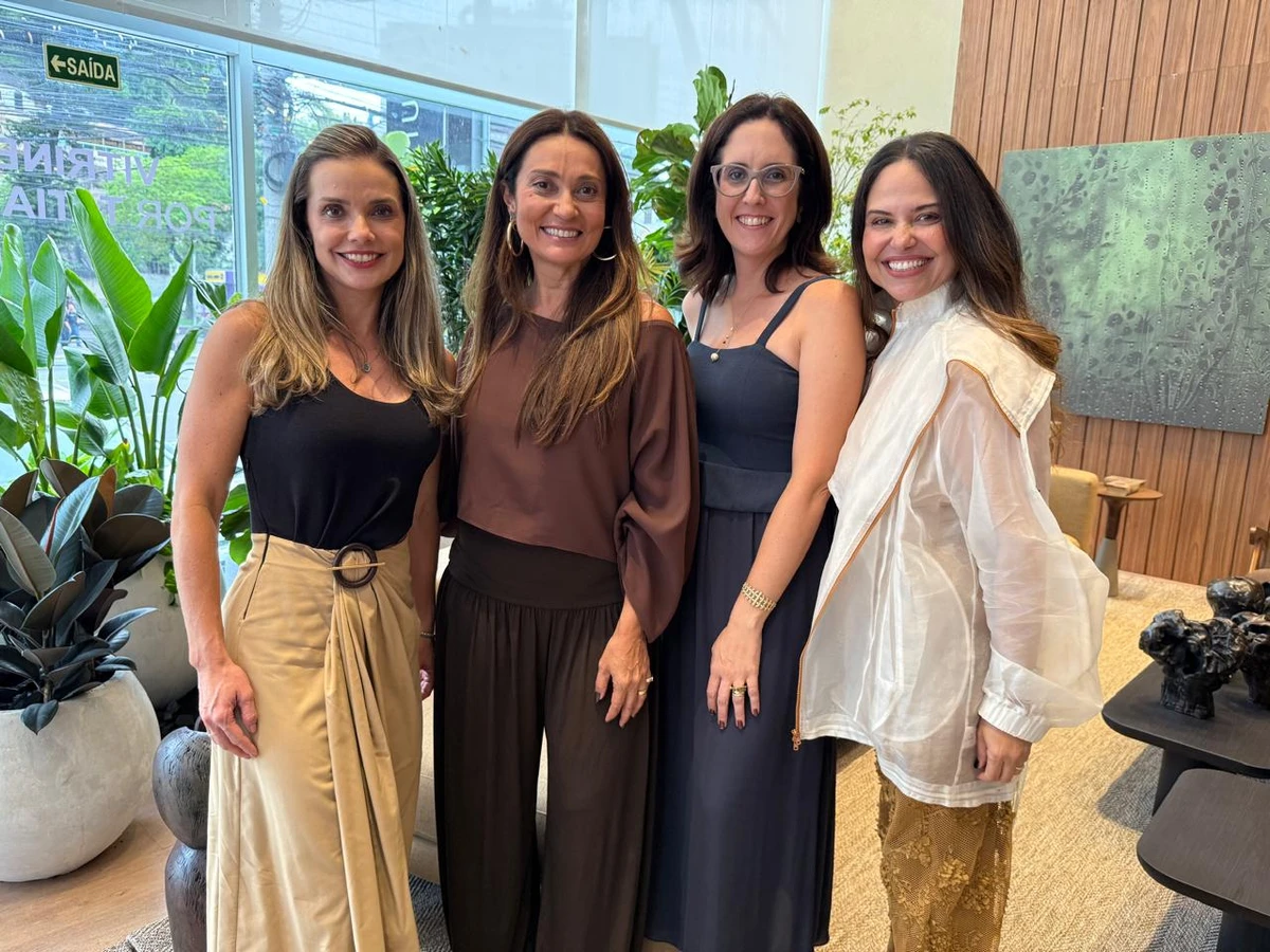 Natália Aliani, Andreia Biccas, Jamile Pena e Tati Coutinho