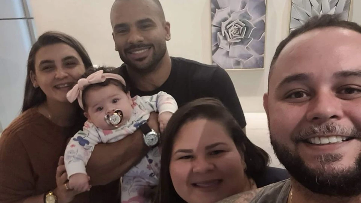 Rafael e Ana Paula, amigos do casal, foram os idealizadores da rifa