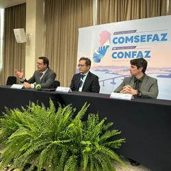 Robinson Barreirinhas, secretário da Receita Federal, esteve em Vitória, na sexta-feira (05), para participar da última reunião do Confaz (Conselho Nacional de Política Fazendária) de 2025