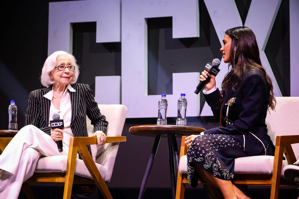 Fernanda-Montenegro-Bruna-Marquezine-CCXP
