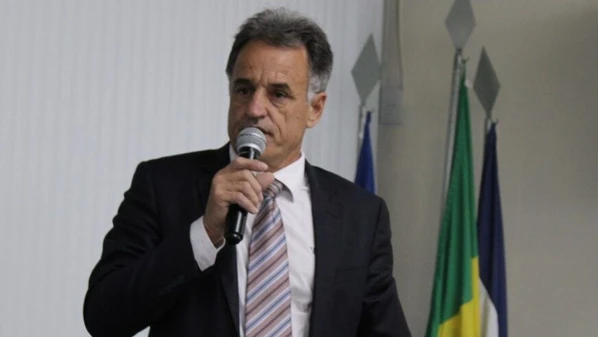 Juarez Oliosi (Podemos) sofreu hemorragia, edema cerebral e precisou ser transferido para São Mateus, onde permanece sedado