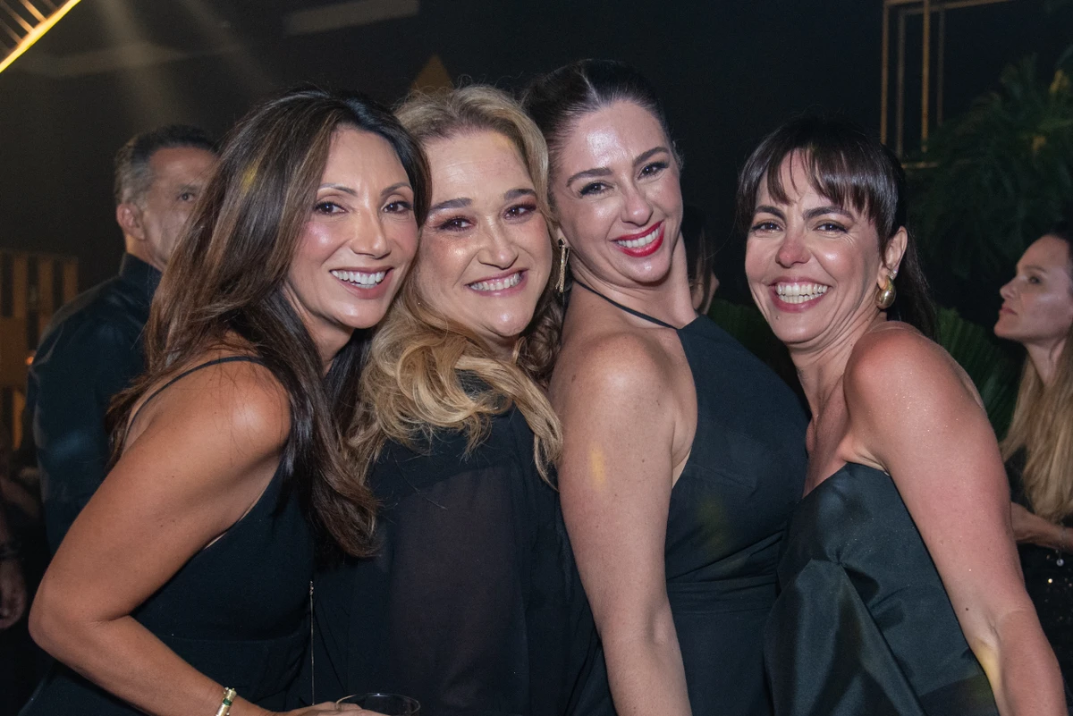 Aniversário de 50 anos de Letícia Abaurre