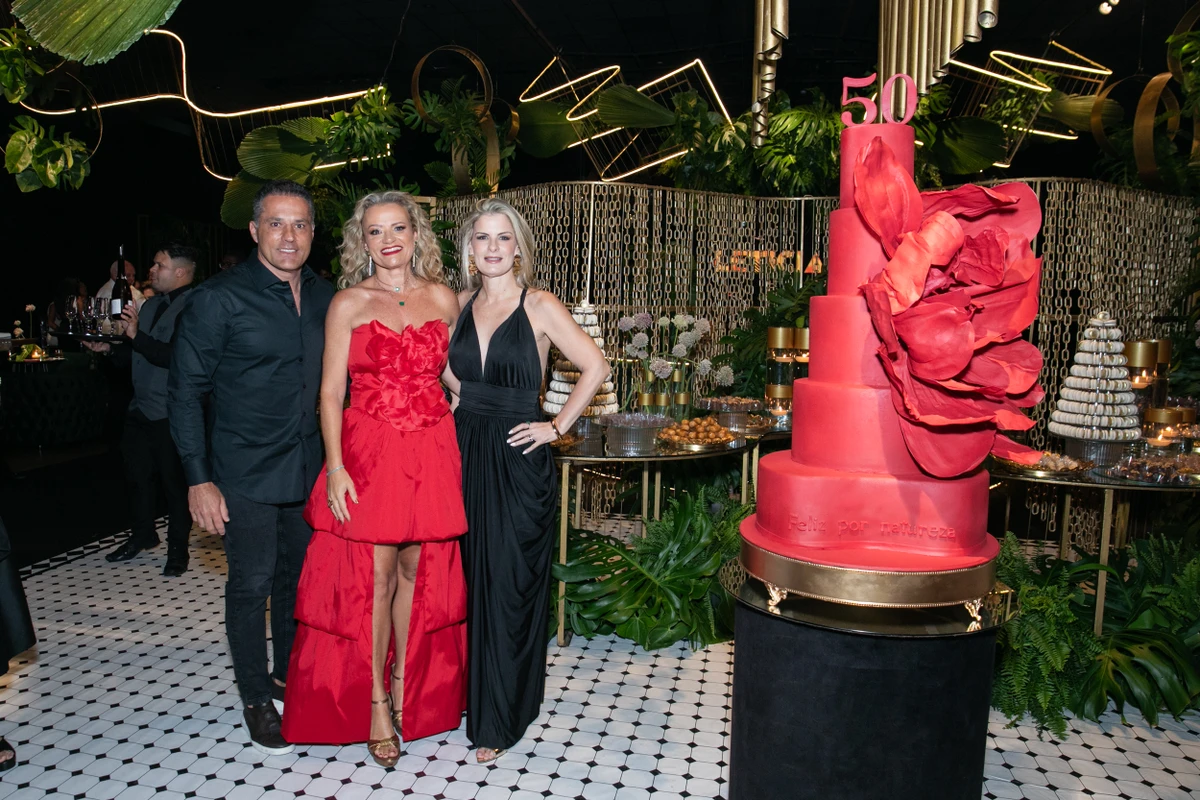 Aniversário de 50 anos de Letícia Abaurre