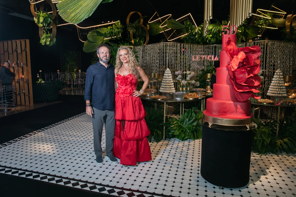 Letícia Abaurre e  Mario Cadengue