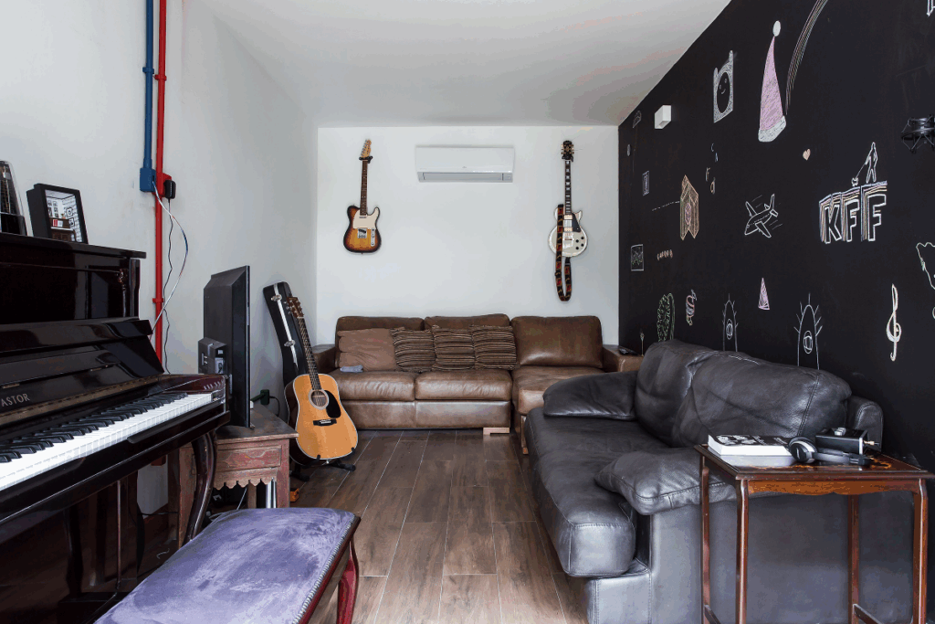 Elementos relacionados à música trazem personalidade para o ambiente (Projeto: Camila Palladino | Imagem: Rogério Cajui)