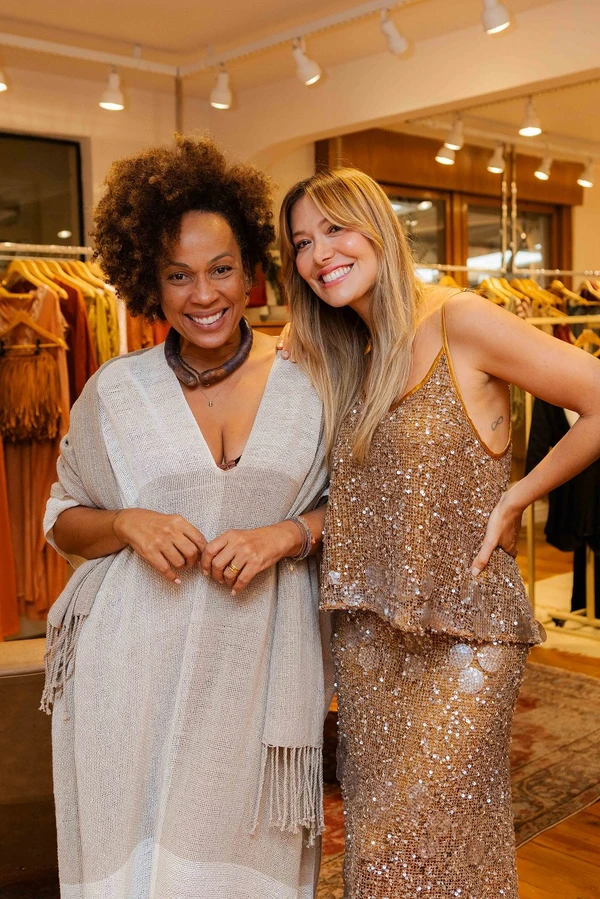 Silvana Araújo e Fernanda Trindade Malenza 