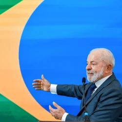 Ligação entre os líderes do Brasil e dos EUA também incluiu conversa sobre combate ao crime organizado internacional