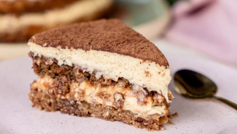 Tiramisù vegano da Confeitaria Fava