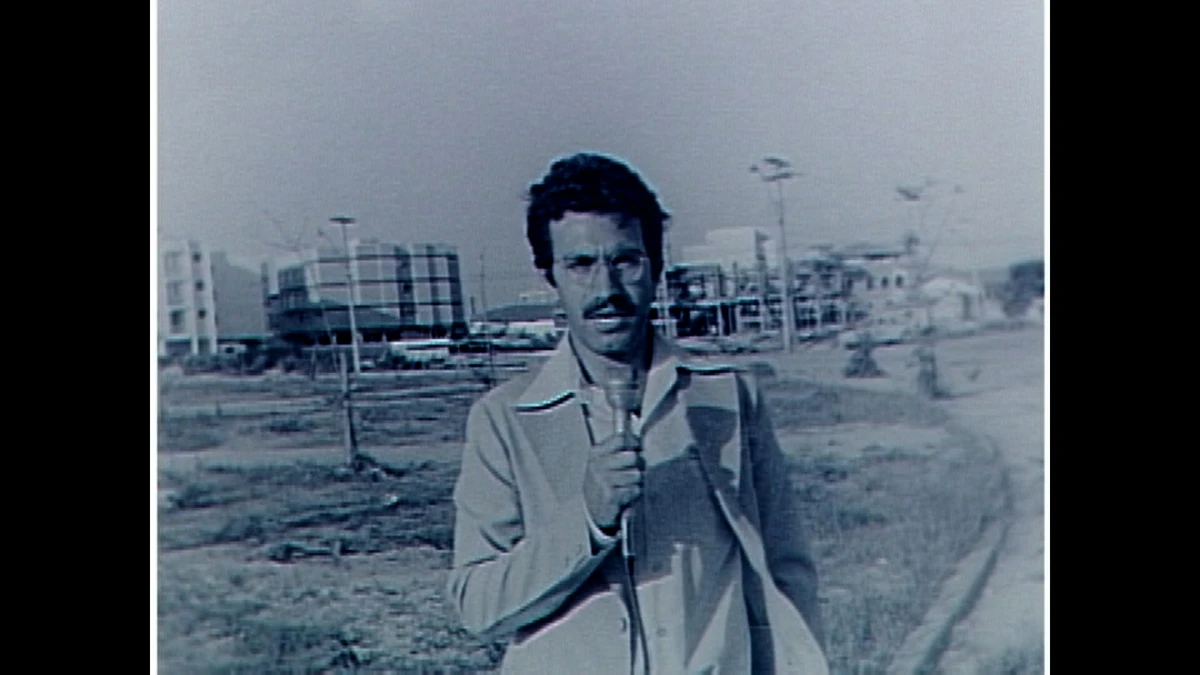 Abdo Chequer em reportagem para a TV Gazeta no fim da década de 1970 por Reprodução/TV Gazeta