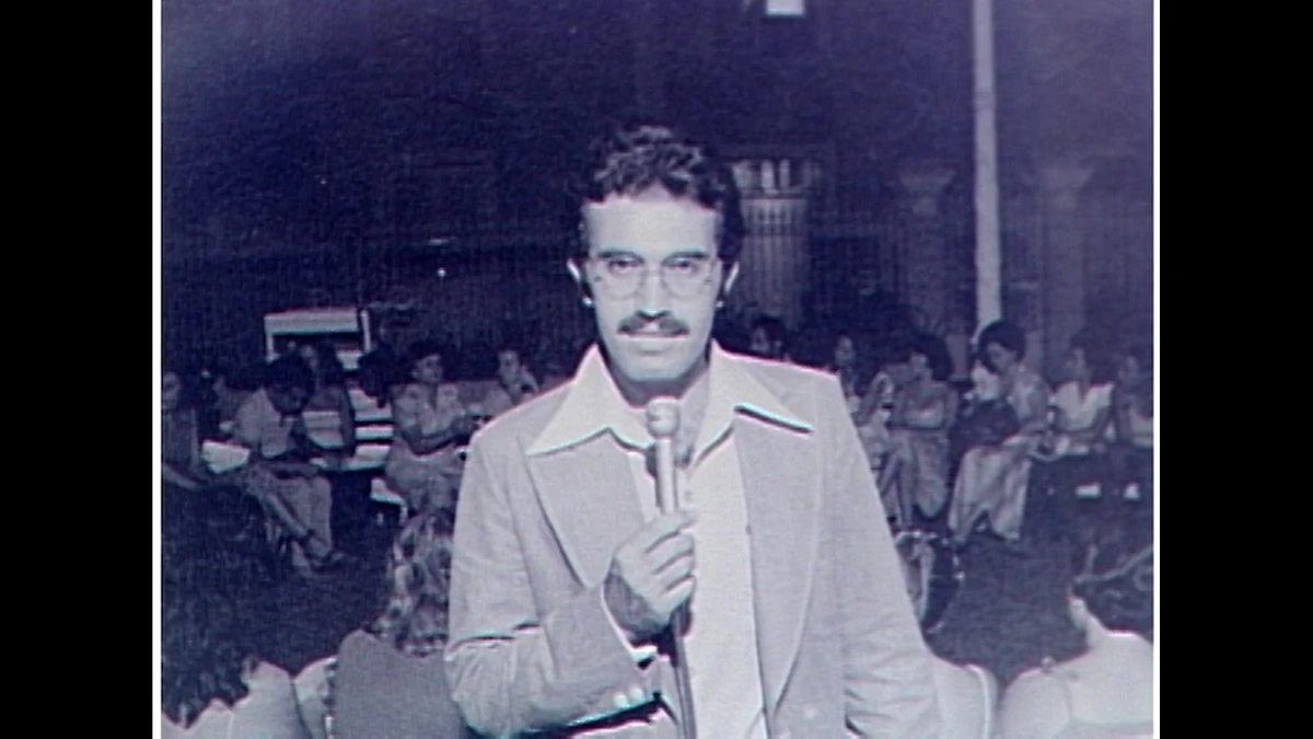 Abdo Chequer em reportagem para a TV Gazeta no início dos anos 80 por Reprodução/TV Gazeta