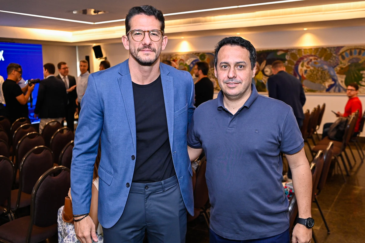 Alexandre Pedroni e Marcelo Santos Crespo