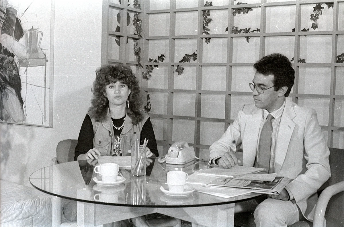 Marisa Sampaio e Abdo Chequer na gravação do Bom Dia, em 1983 por Gildo Loyola