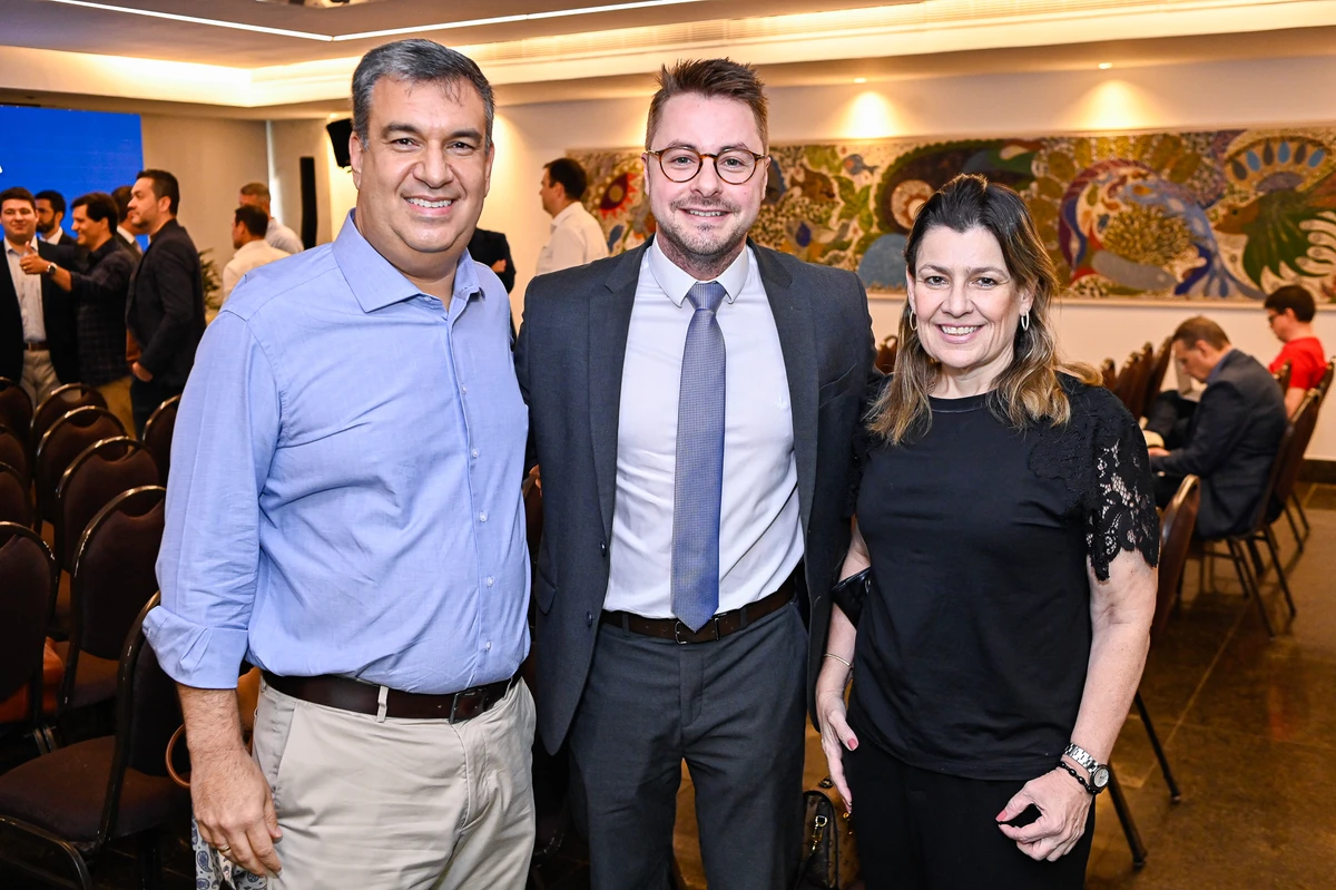 Paulo Henrique Correa, Tomas Baldo e Juliana Bráz