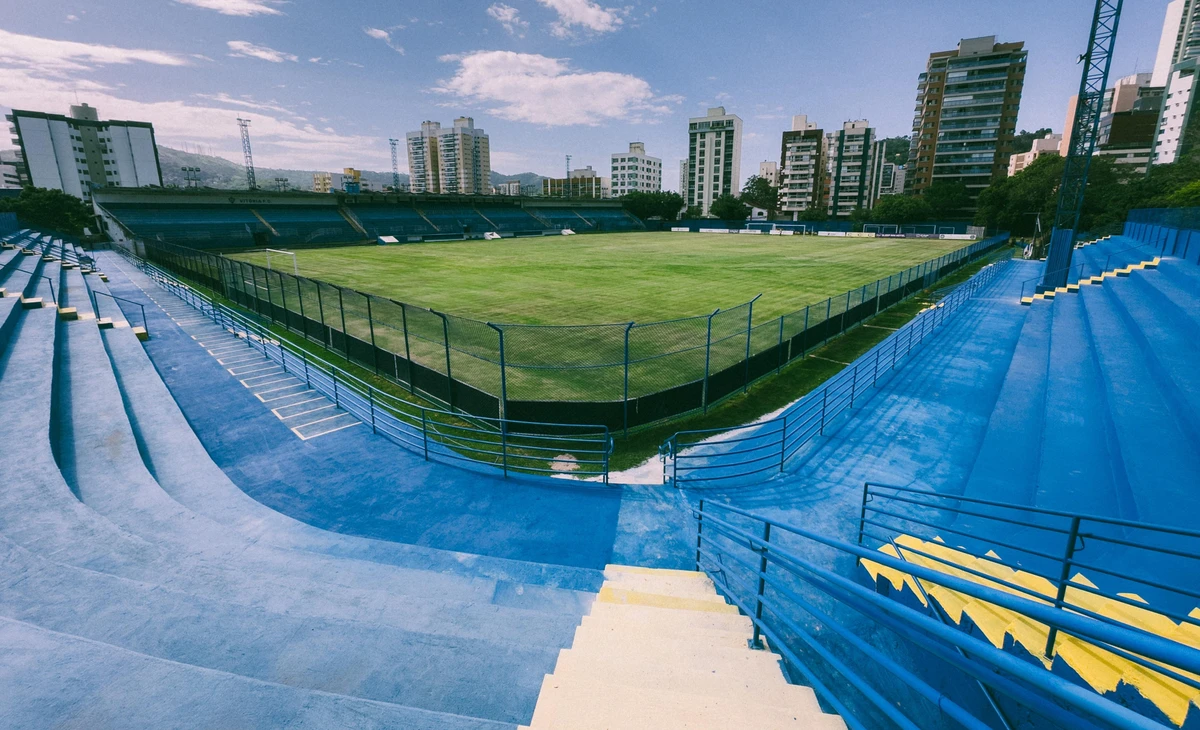 Vitória FC irá inaugurar as novas arquibancadas do Ninho da Águia, o Estádio Salvador Costa