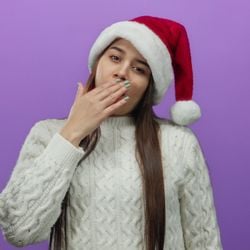 Dezembro aumenta o desgaste físico e mental devido a questões psicológicas, comportamentais e biológicas