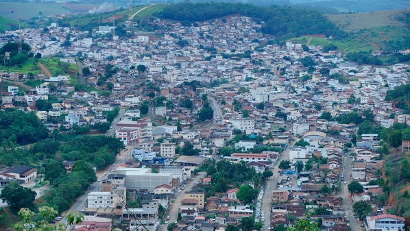 Objetivo era registrar preços para contratação de uma empresa de auditoria, mas Corte entendeu que esse não é o procedimento mais adequado; prefeitura diz que já suspendeu a licitação