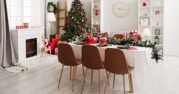 É possível criar uma atmosfera acolhedora e festiva de maneira funcional e sem excessos