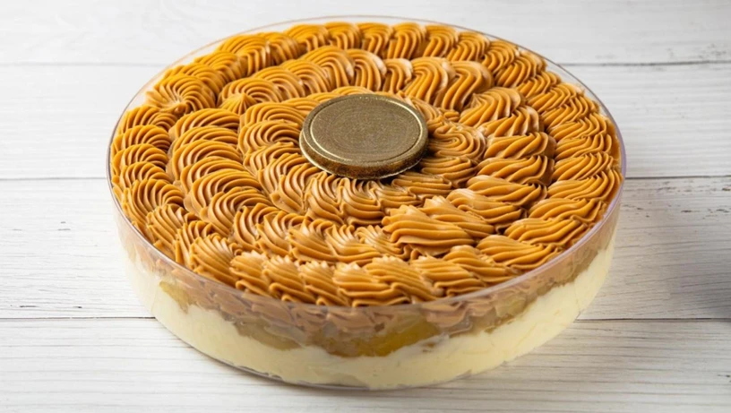 Sobremesa de abacaxi, coco e doce de leite da Loh Rossi Confeitaria 