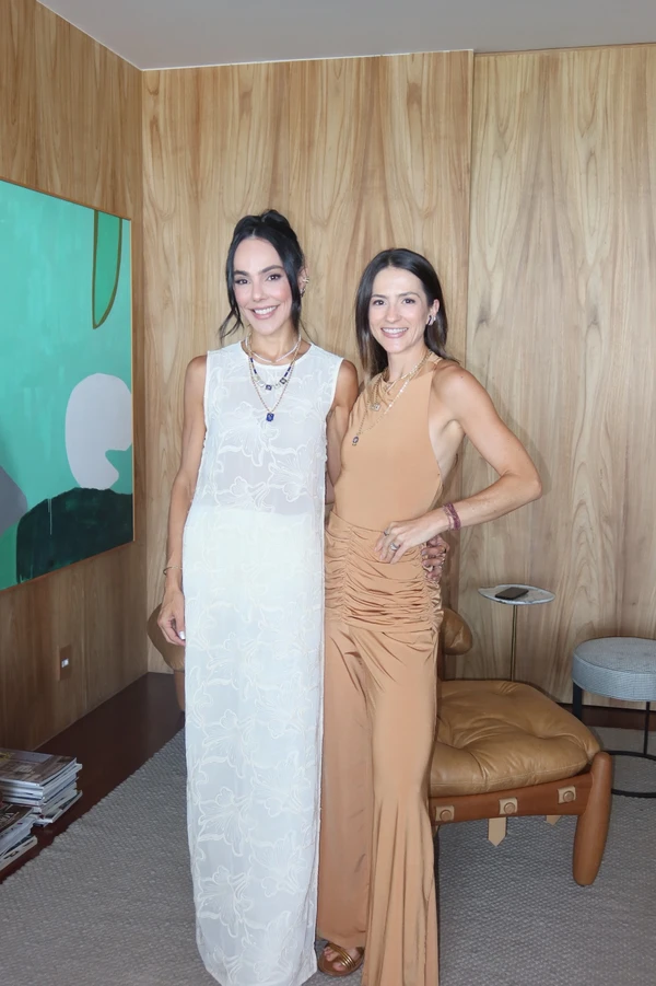 Carolina Neves e  Italla Monti