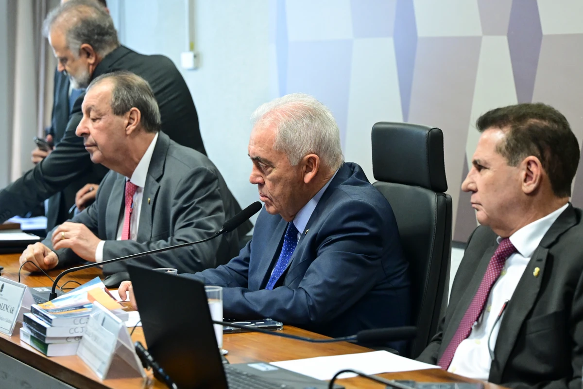 Reunião da Comissão de Constituição, Justiça e Cidadania (CCJ) do Senado