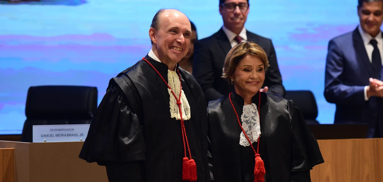 A desembargadora Janete Vargas Simões assumiu a presidência do Tribunal de Justiça em cerimônia realizada nesta quinta-feira (11)