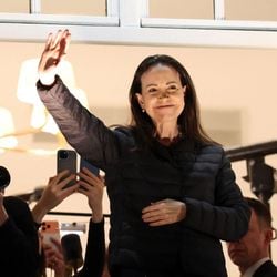 María Corina Machado, que estava escondida desde janeiro, fala à BBC em Oslo após a viagem secreta que fez ao sair de seu país.