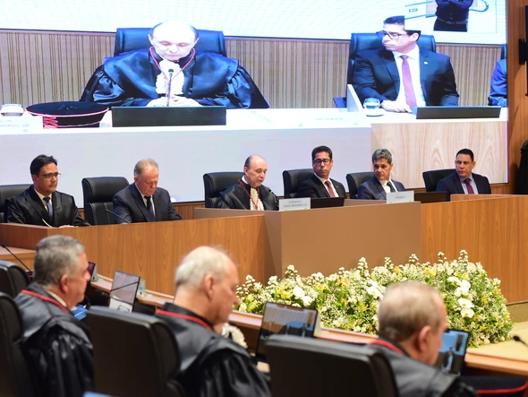 A desembargadora Janete Vargas Simões toma psse como presidente do TJ-ES. Ela é a primeira mulher nesse cargo  por Carlos Alberto Silva