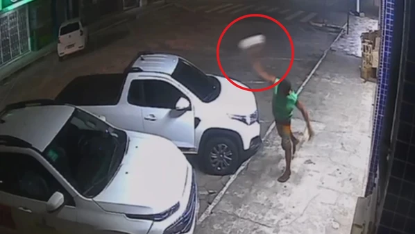 Segundo a Polícia Civil, o dono do carro registrou boletim de ocorrência nesta quinta-feira (11)