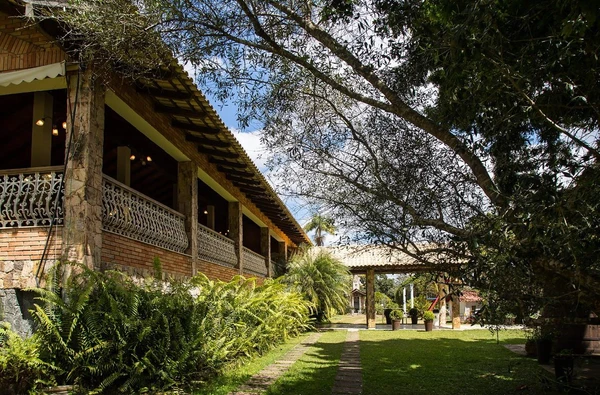 O Restaurante Lusitânia em Pedra Azul, Domingos Martins