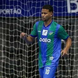 Luiz Felipe Gomes de Jesus tinha 20 anos e jogava pela Taça Brasil de Futsal Sub-21. Acidente aconteceu na quinta (11), em Boa Viagem, na Zona Sul do Recife
