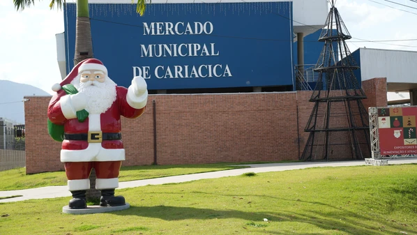 Complexo de lojas em Itacibá reúne desde itens artesanais feitos com crochê a travesseiro antialérgico que ajuda a reduzir o frizz no cabelo