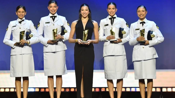 Sofia Madeira e as outras quatro bimedalhistas mundiais foram homenageadas no Prêmio Brasil Olímpico desta quinta-feira (11)