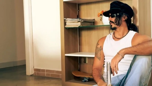 Publicitário Athos Bucater, de 27 anos, seguia para Itaúnas, onde ajudava a família na administração da hospedagem; amiga que viajava com ele também morreu na colisão