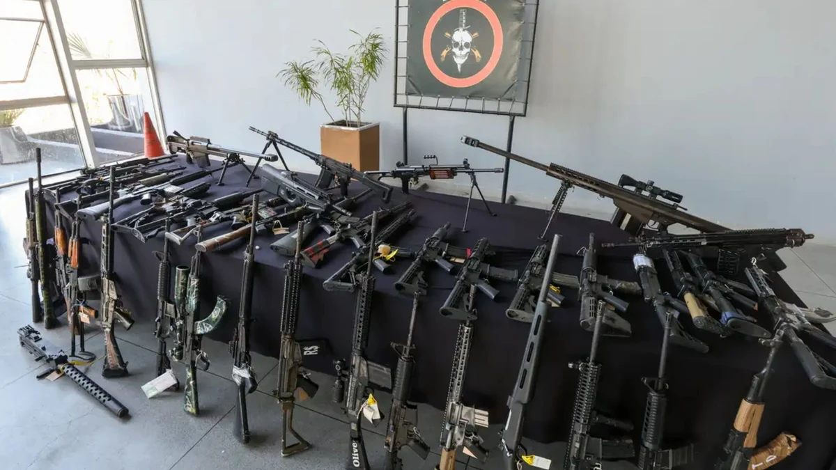 Armas apreendidas após a Operação Triunfo Final