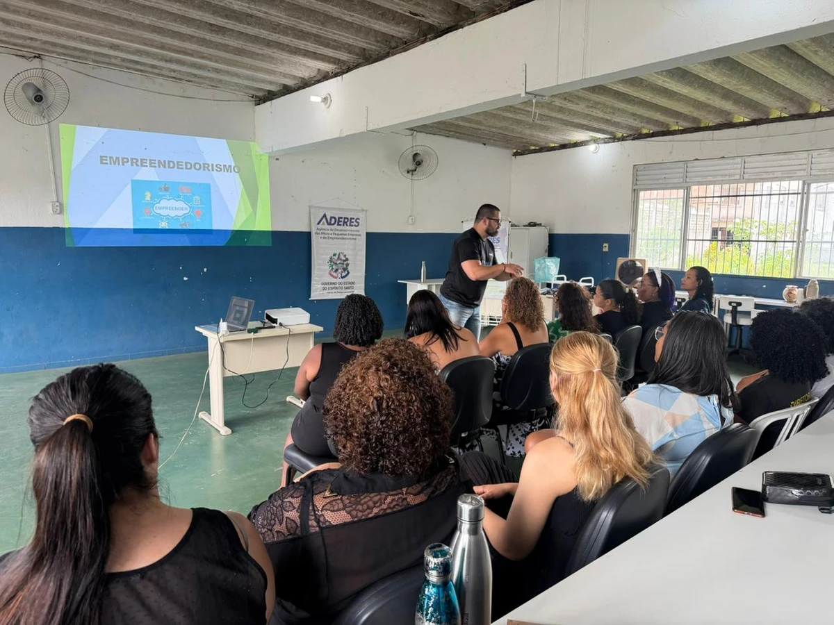 O programa Capacitar para Empreender, da Aderes, tem projetos que visam a capacitação, qualificação e profissionalização de empreendedores capixabas.