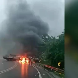 Chovia muito no momento do acidente, registrado por volta das 14h30. Vítimas foram encaminhadas para hospital em Cachoeiro