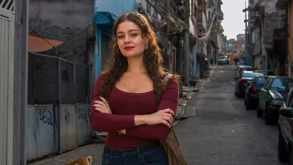 ‘Acredito que o público pode esperar realmente ação dessa sequência’, comenta Sophie Charlotte; cenas vão ao ar neste sábado, 13