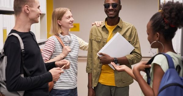 Entenda como a data reforça a importância da autonomia e de políticas inclusivas para pessoas cegas ou com baixa visão