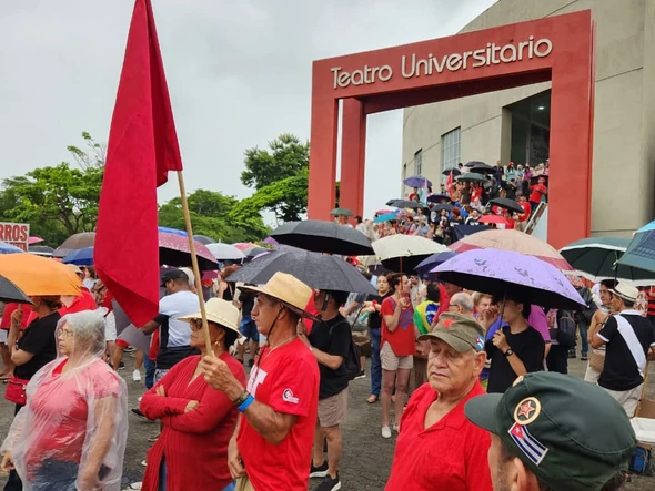 Protesto contra a PL da Dosimetria por Carlos Alberto Silva