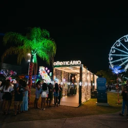 No Natal de Encantos, visitantes poderão registrar fotos em cenário instagramável que reforça o clima natalino