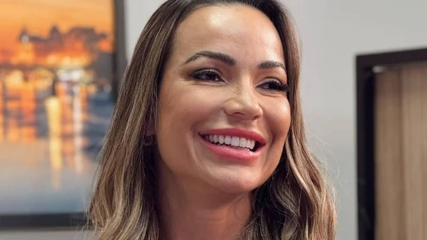 A vítima, identificada como Aline Cristina Dalmolin, ficou presa às ferragens; ela morreu no hospital