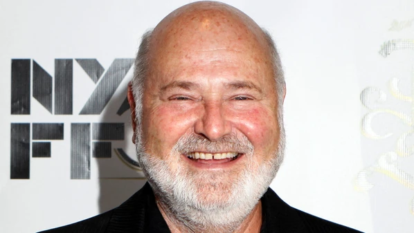 Romy, filha caçula de Rob e Michele Reimer, foi quem encontrou o corpo do pai no domingo (14), mas ela não sabia da morte da mãe