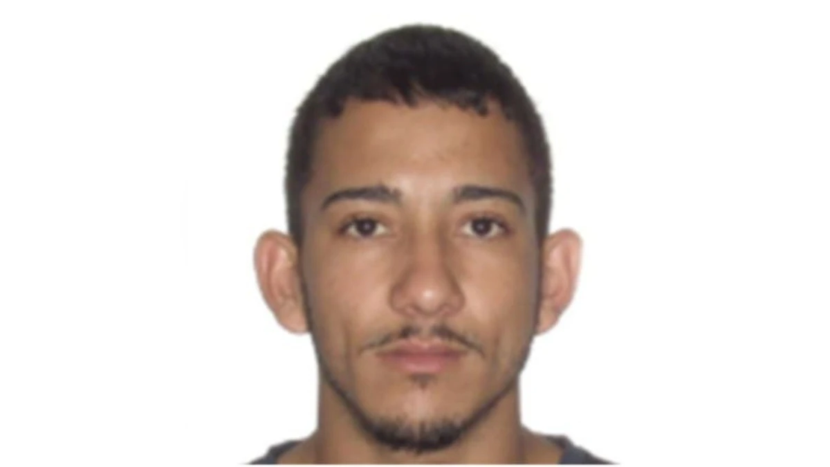 Juliano Olbeira Meireles, é um dos procurados da Operação Fim da Linha por Divulgação Polícia Civil