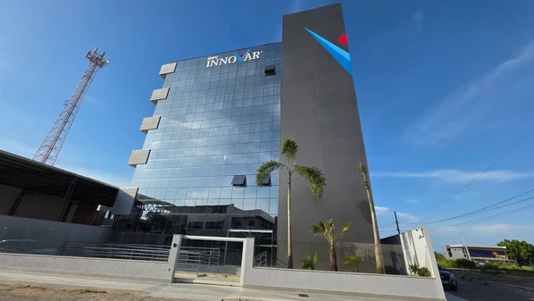 Grupo Innovar, de Marataízes, recebe premiação dupla no Quality Festival 2025, no Panamá, e destaca frota de unidades móveis e nova sede no ES