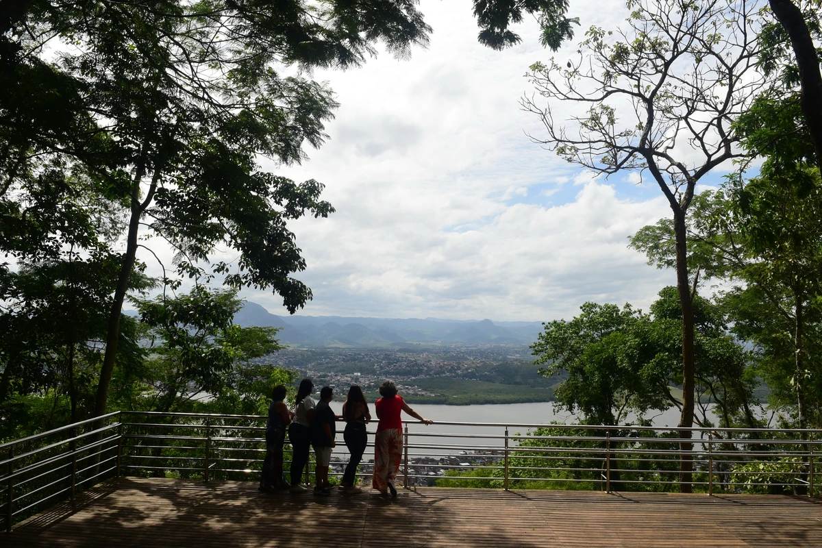 Mirante Mochuara, Parque da Fonte Grande, Vitória por Carlos Alberto Silva