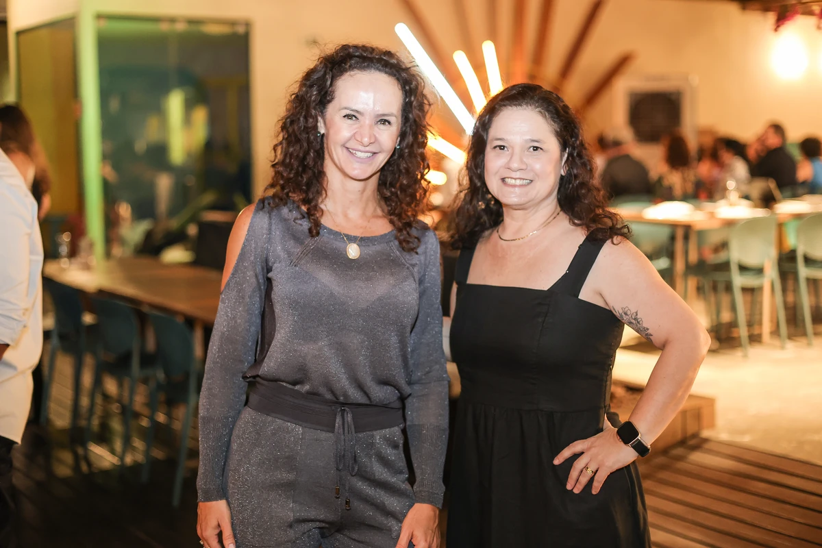 Patrícia Broetto Sperandio e Myrion Syrrah Fachetti