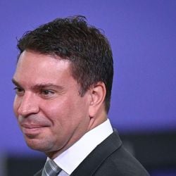 Gastos envolvem salários, despesas com funcionários de gabinete e cota parlamentar.